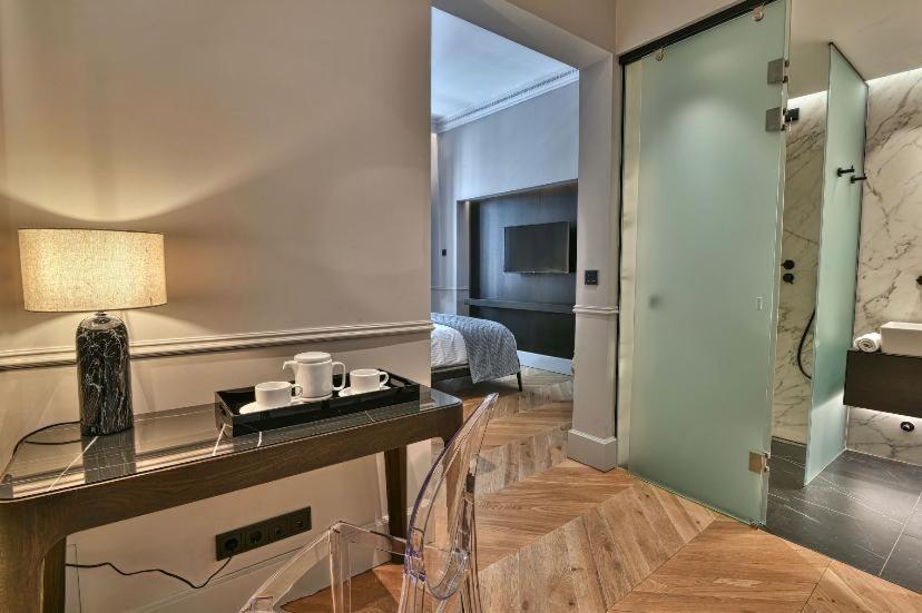 Nikiou Suites Luxury Residence Ateny Zewnętrze zdjęcie