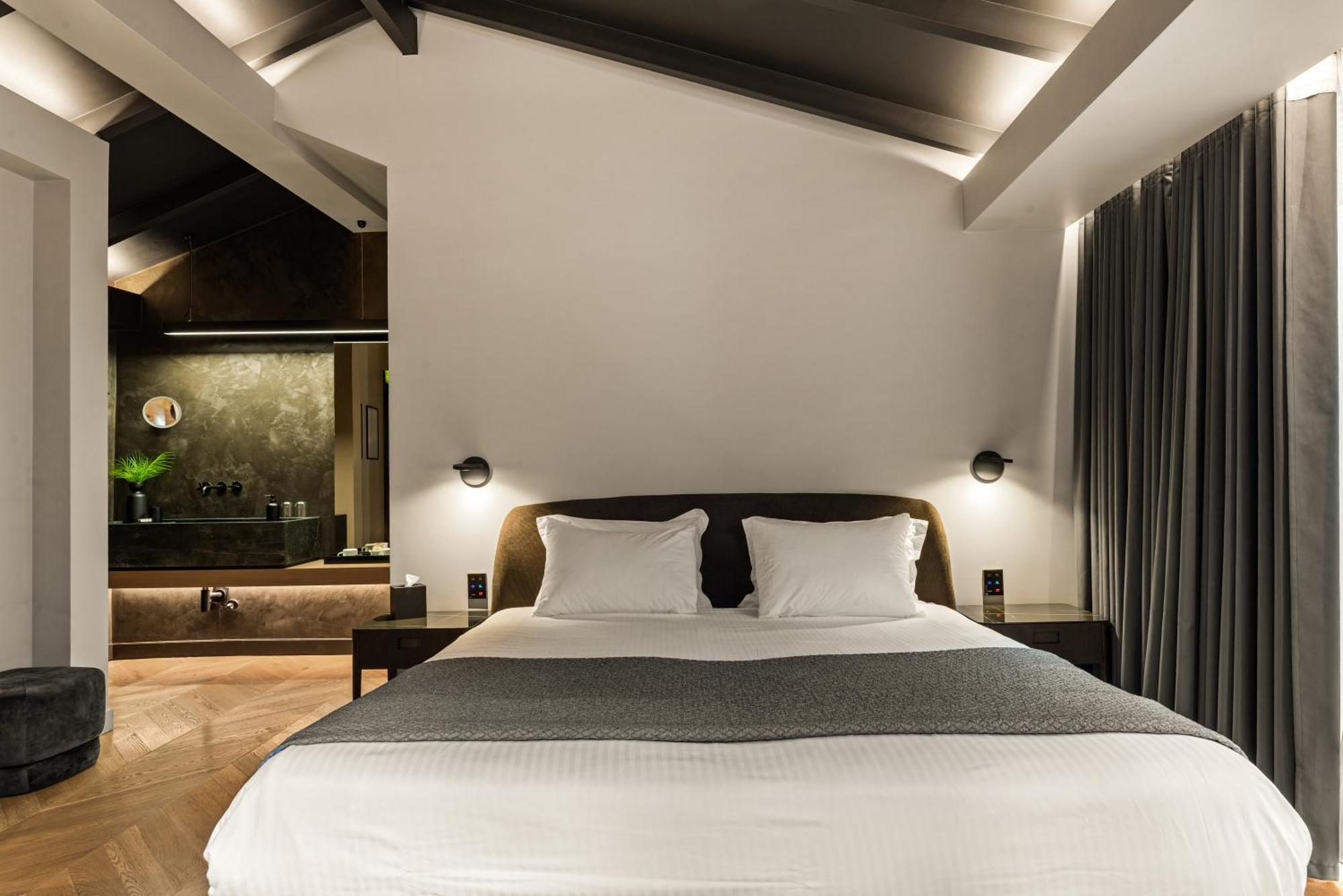 Nikiou Suites Luxury Residence Ateny Zewnętrze zdjęcie